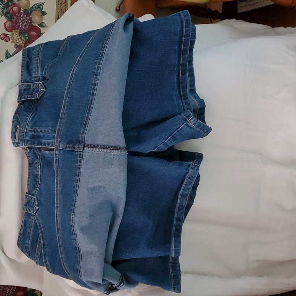 Jean Skort - Picture 3 of 4